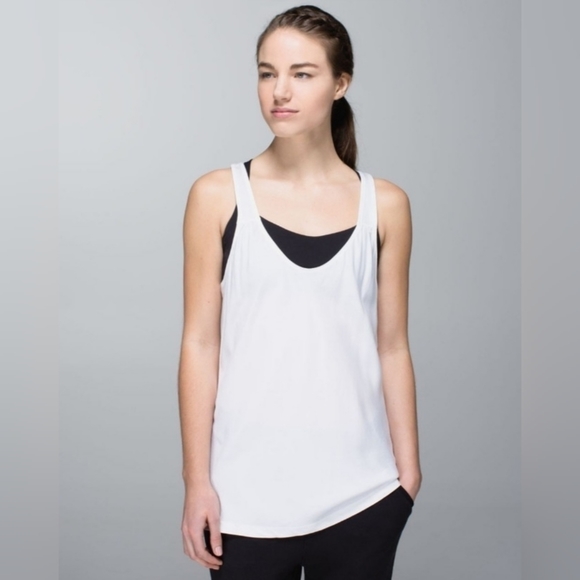 LULULEMON peace of mind tank.no size dot but fits like a 10. like new condition. - Picture 6 of 6